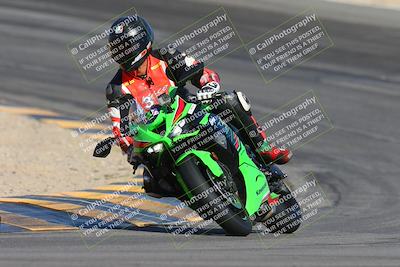 media/Nov-15-2024-CVMA Friday Practice (Fri) [[b142d29251]]/4-Group 4 and Trackday/Session 2 (Turn 10)/